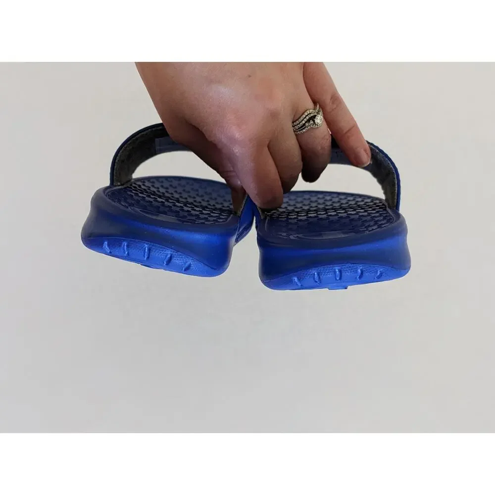 Champion size 11